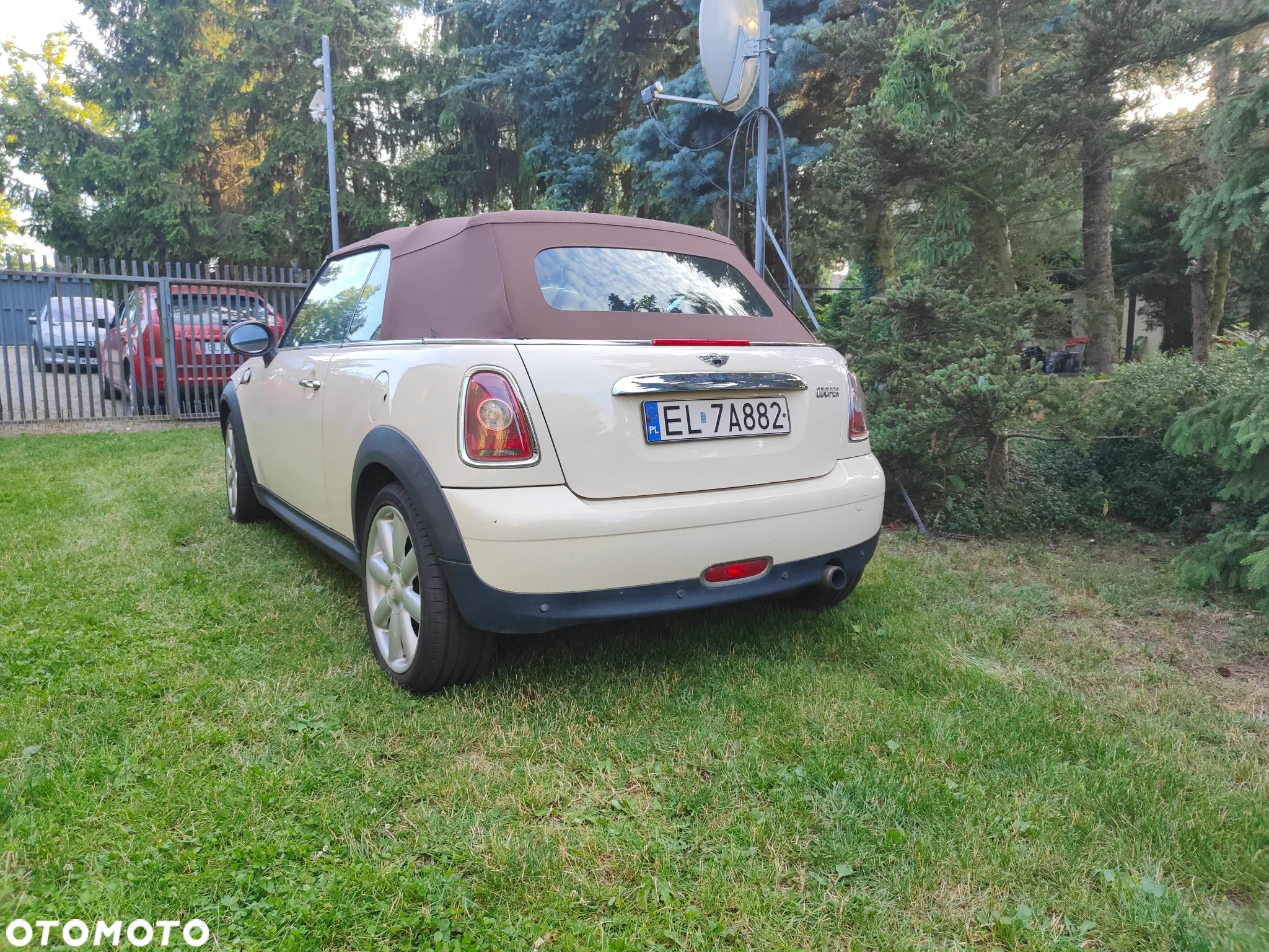 MINI Cooper Cabrio - 3