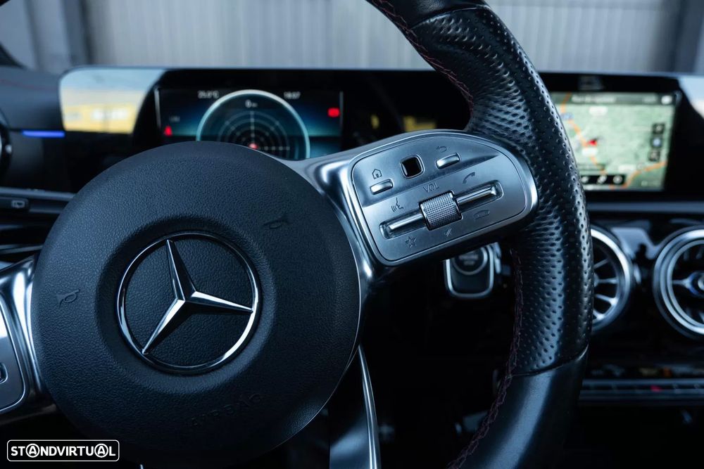 Mercedes-Benz CLA 250 e Shooting Brake AMG Line - 28