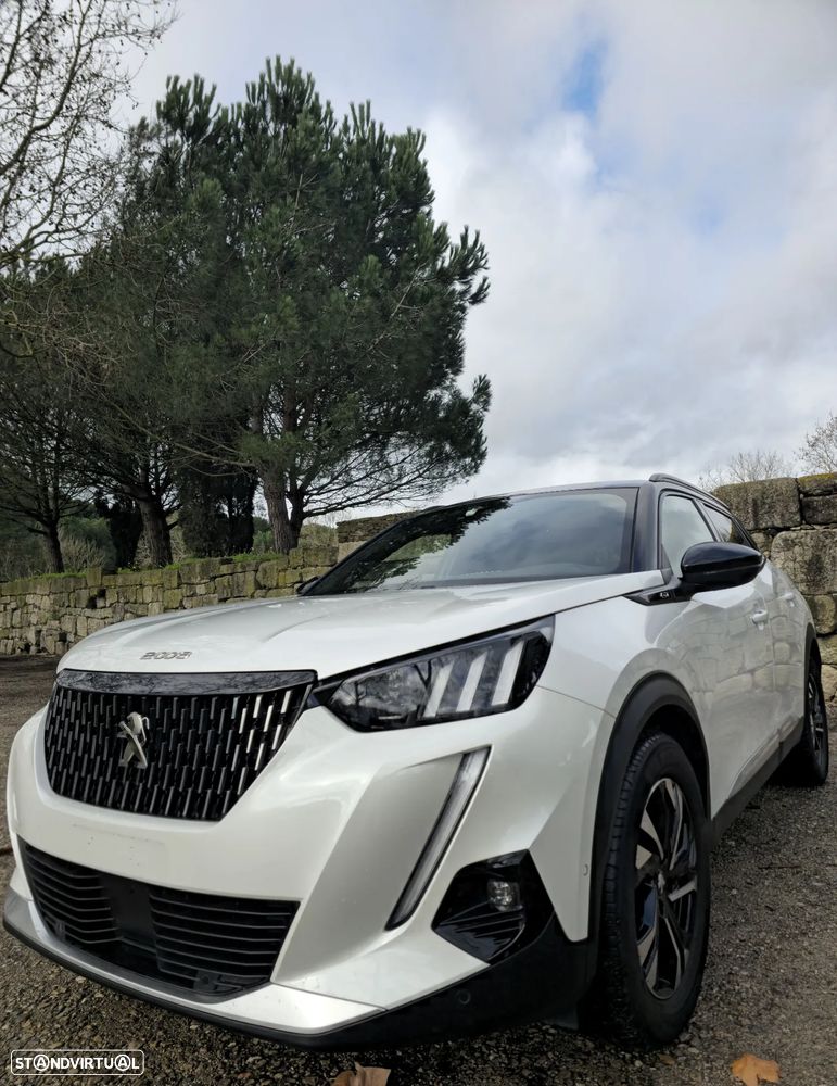 Peugeot 2008 1.2 PureTech GT EAT8 - 1