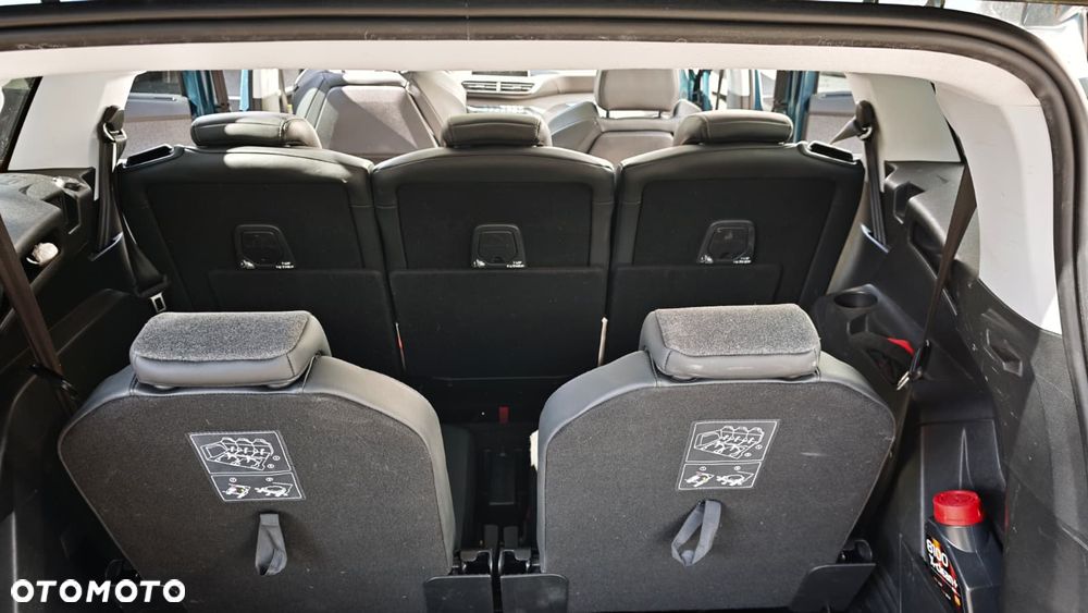 Peugeot 5008 1.2 PureTech Allure S&S EAT8 - 22