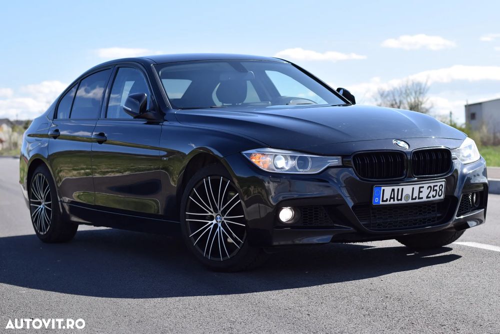 BMW Seria 3 320d Sport-Aut. - 34