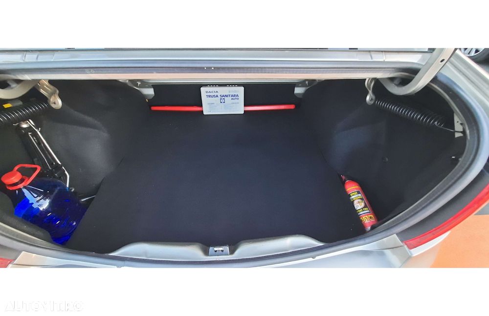 Dacia Logan 1.4 MPI Laureate - 14