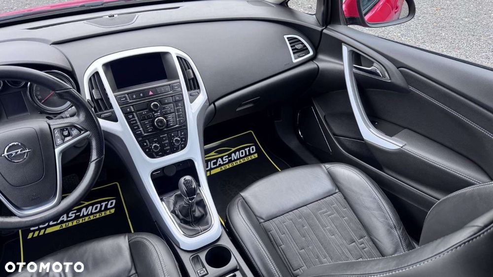 Opel Astra - 32