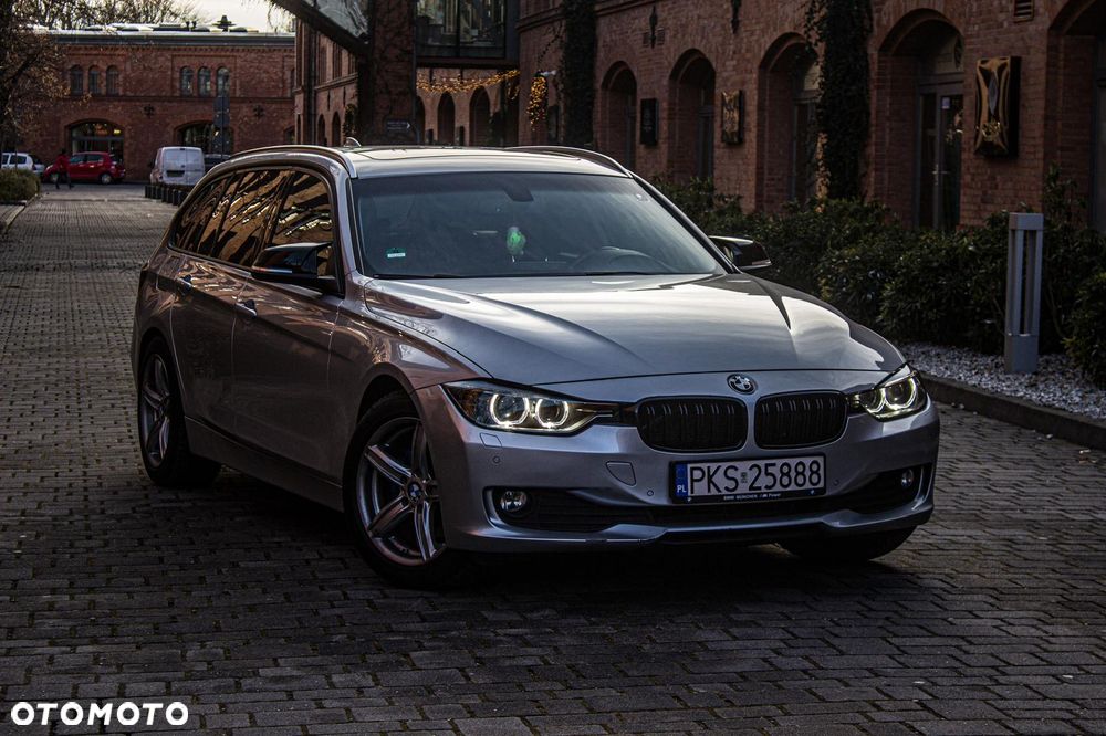 BMW Seria 3 320d - 29