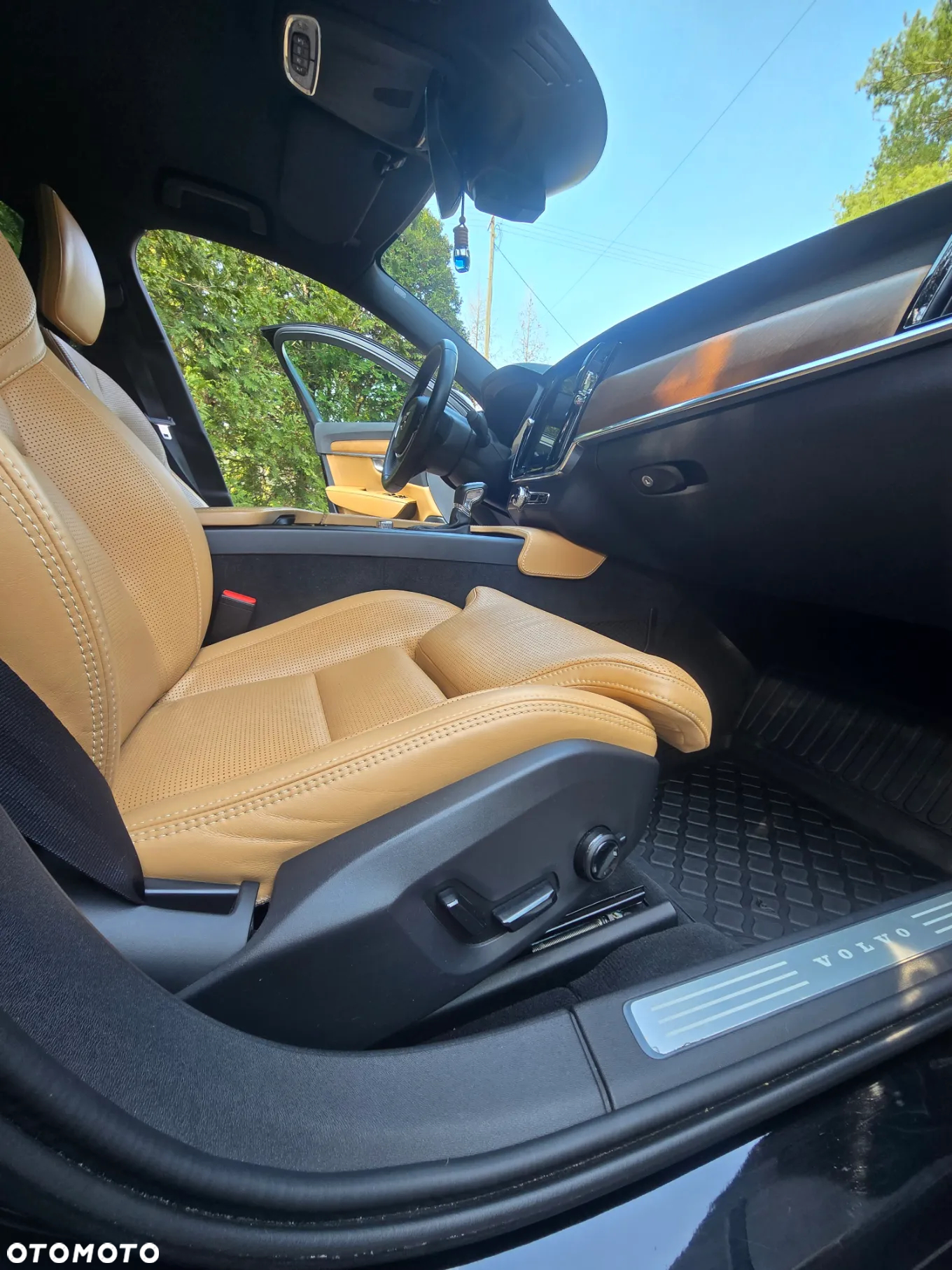 Volvo S90 D4 Inscription - 12