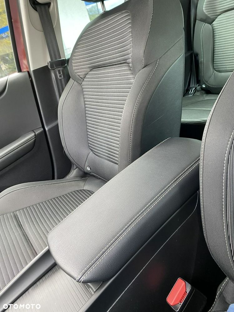 Renault Grand Scenic - 20