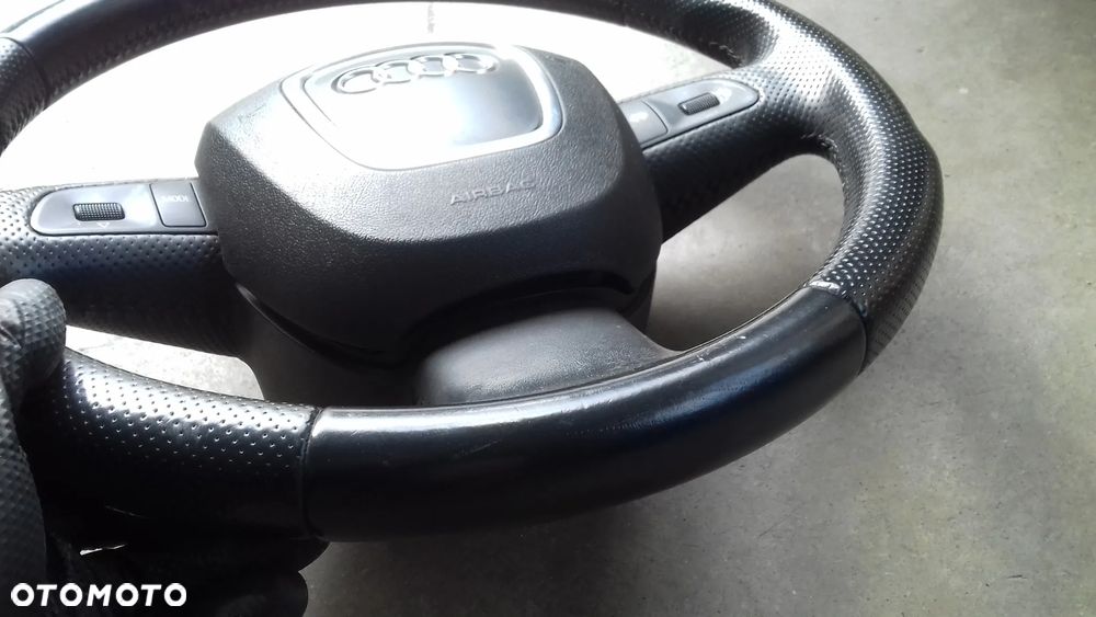 kierownica skórzata trójramienna 4F0419019AP A6 C6 - 11