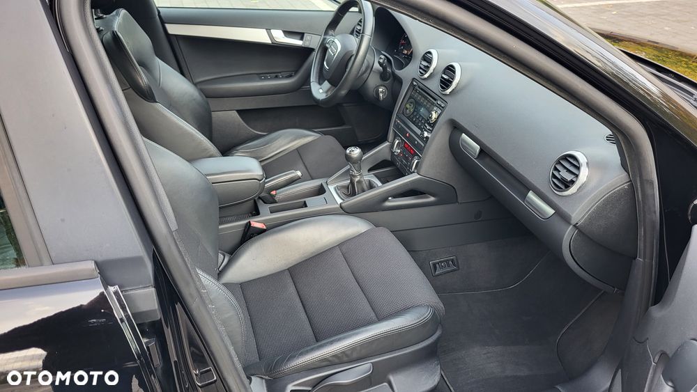 Audi A3 3-drzwiowe 1.4 TFSI S line Sportpaket - 7