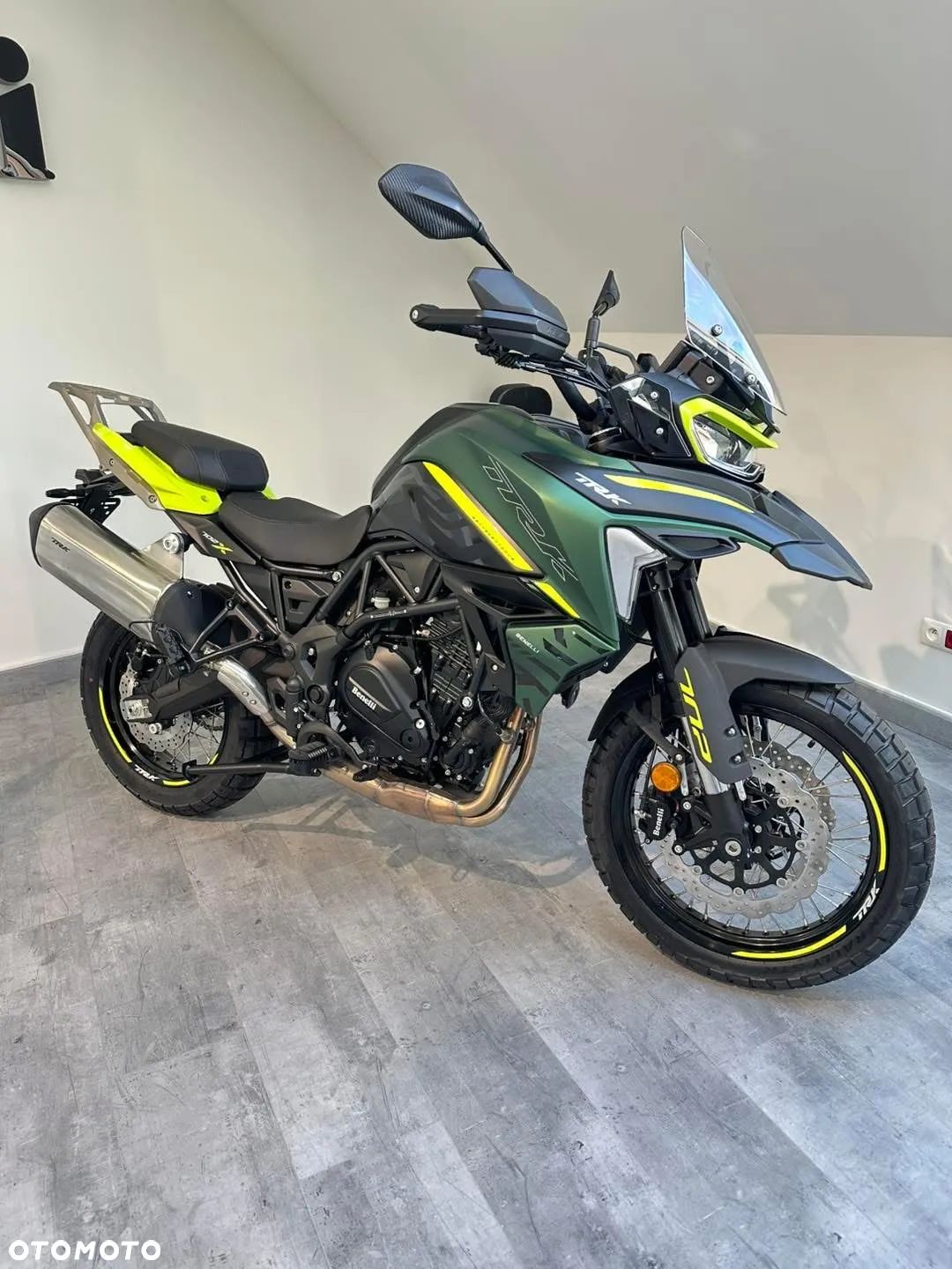 Benelli TRK 702X - 1