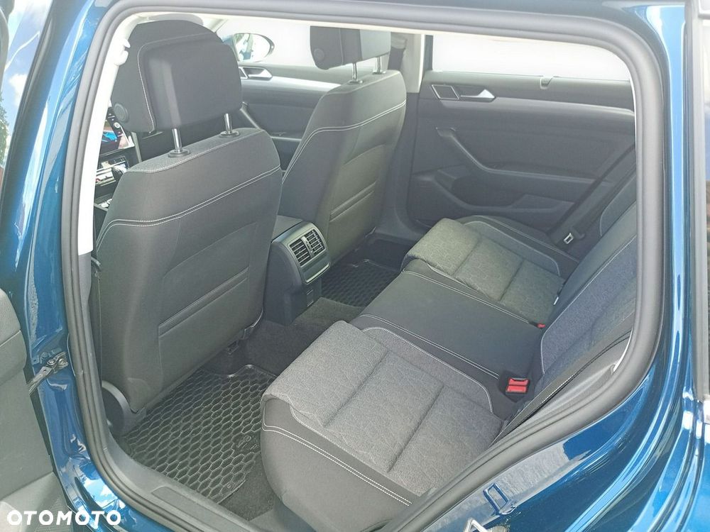 Volkswagen Passat Variant 2.0 TDI EVO Business DSG - 23
