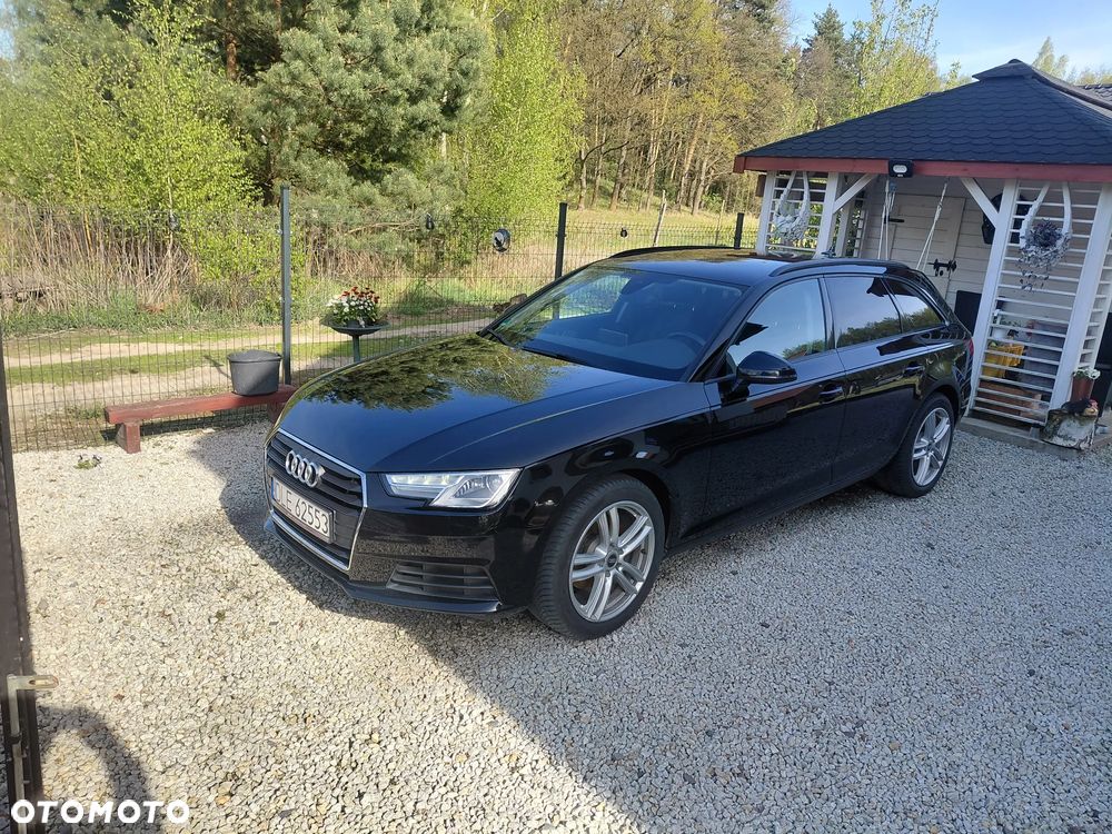 Audi A4 Avant 2.0 TDI - 9