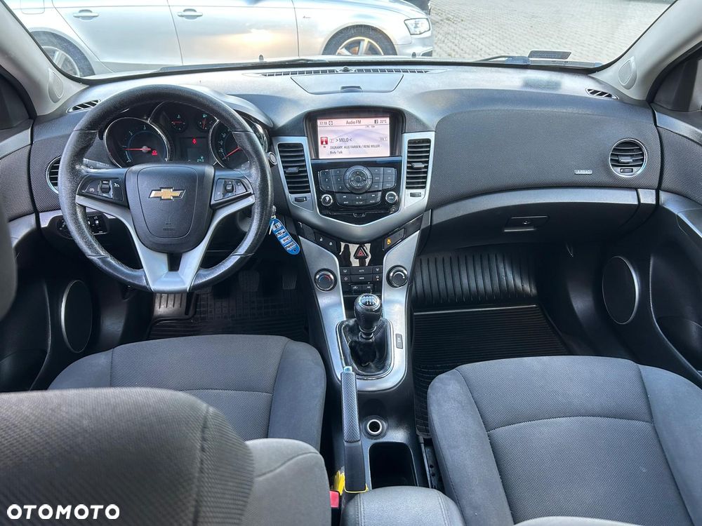 Chevrolet Cruze 2.0 D LT - 12