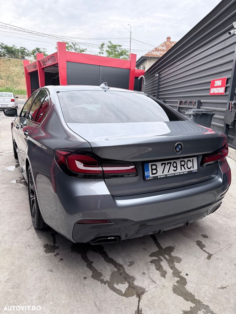 BMW Seria 5 520d AT - 4