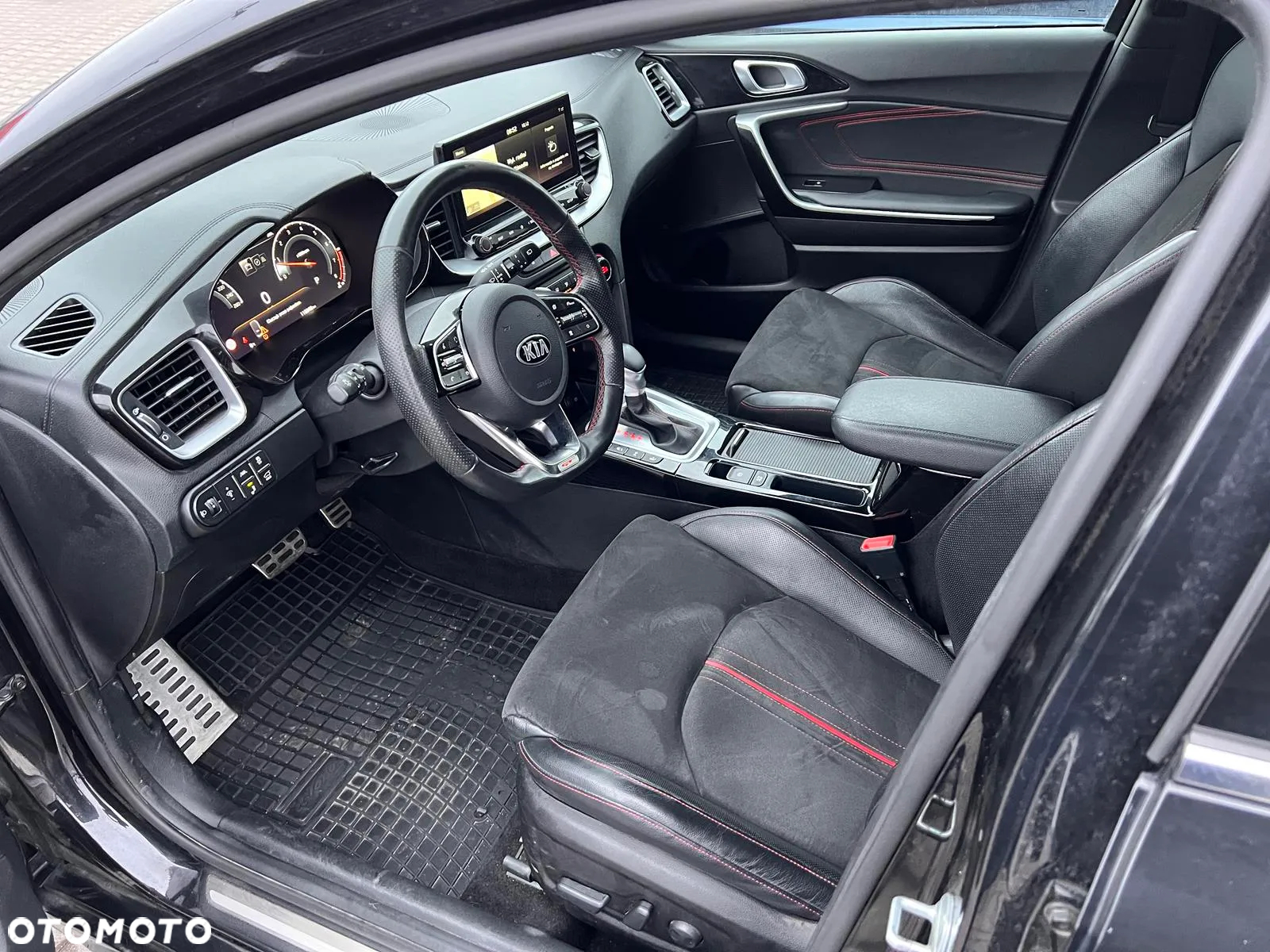 Kia ProCeed 1.6 T-GDI GT DCT - 8