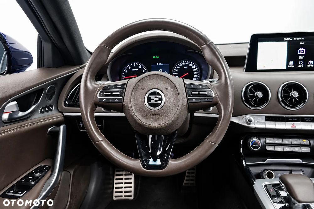 Kia Stinger 2.0 T-GDI L - 13