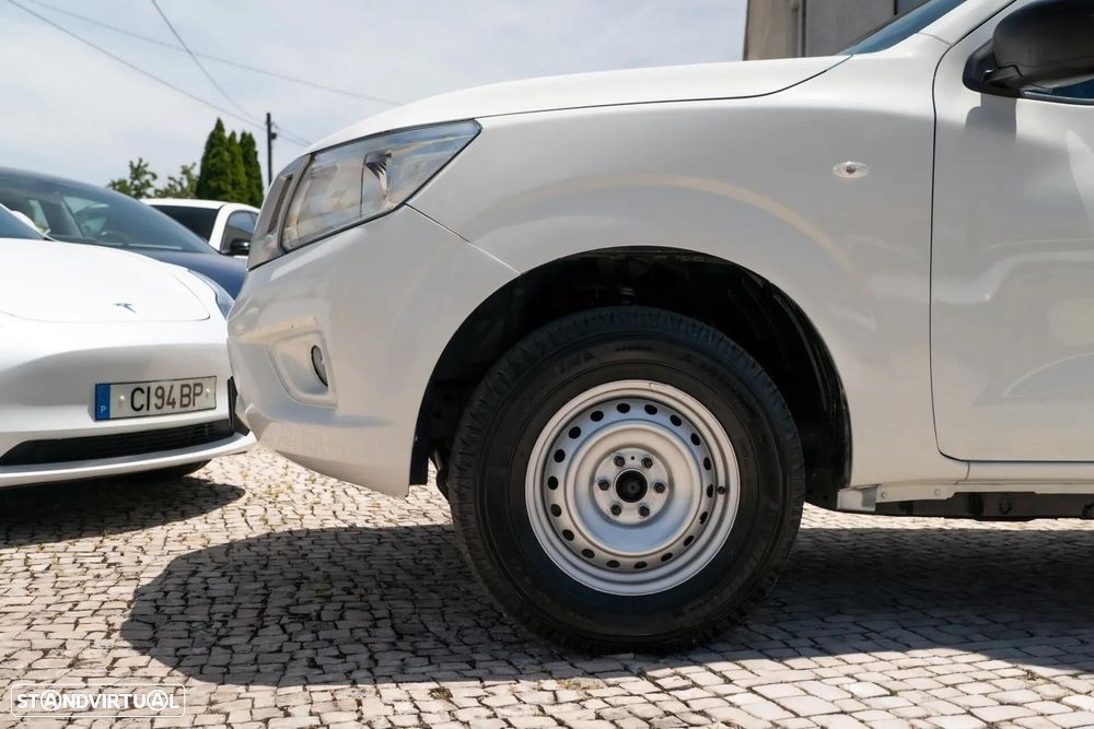 Nissan Navara 2.5 dCi CD LE - 6