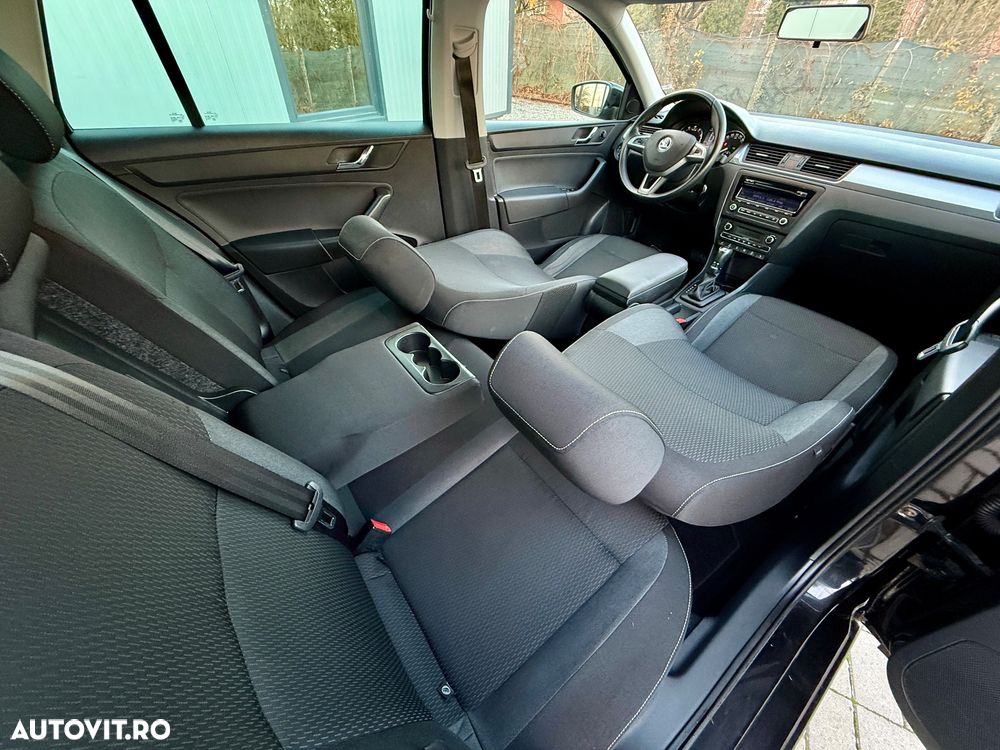 Skoda RAPID Spaceback 1.4 TSI DSG Style+ - 25