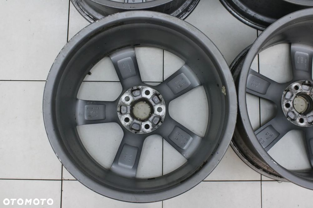 AUDI A5 I 8T ET33 5X112 9J 19'' 8T0601025CD 2007R- FELGI ALUMINIOWE KOMPLET - 10