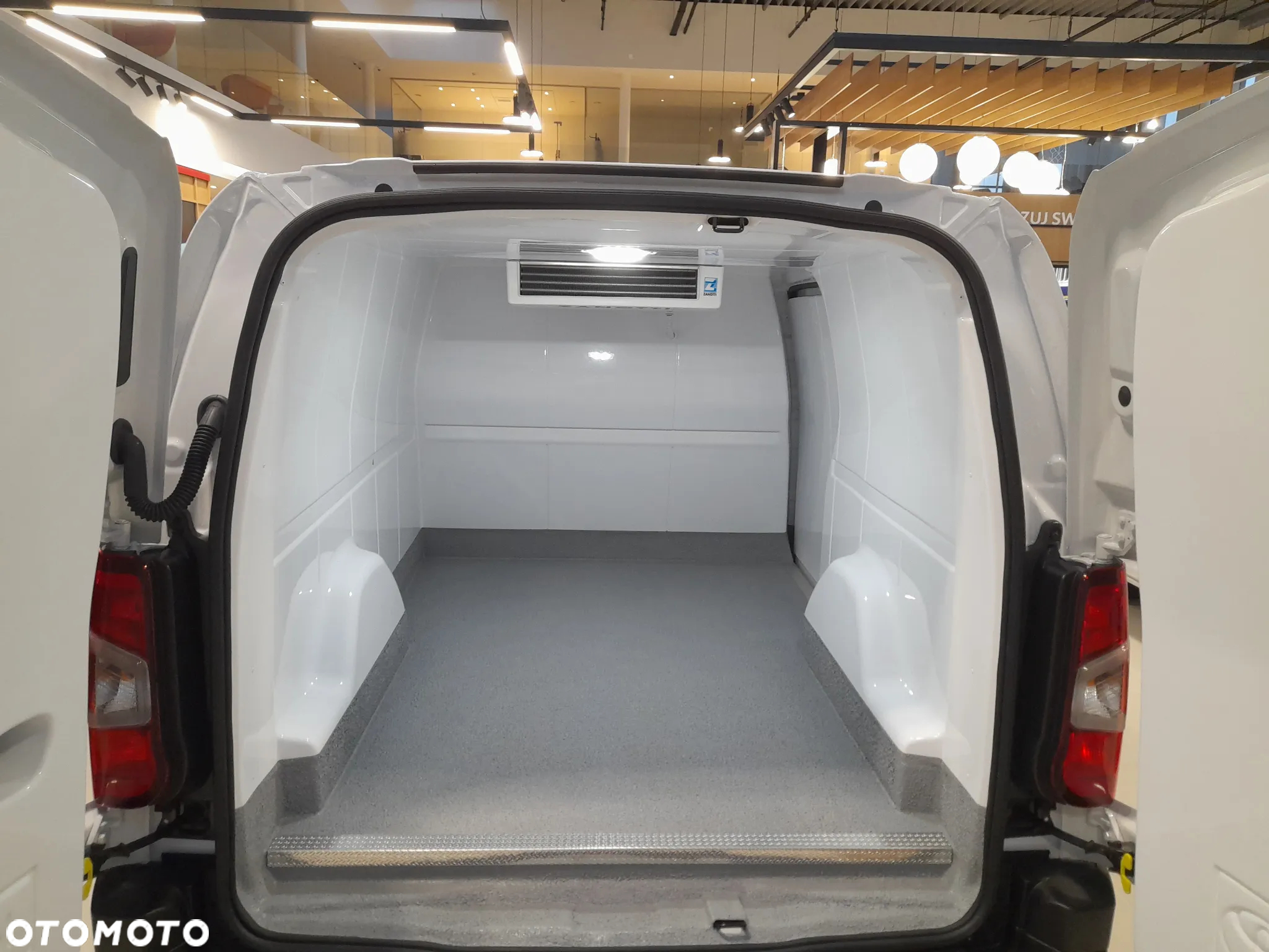 Toyota Proace city - 4