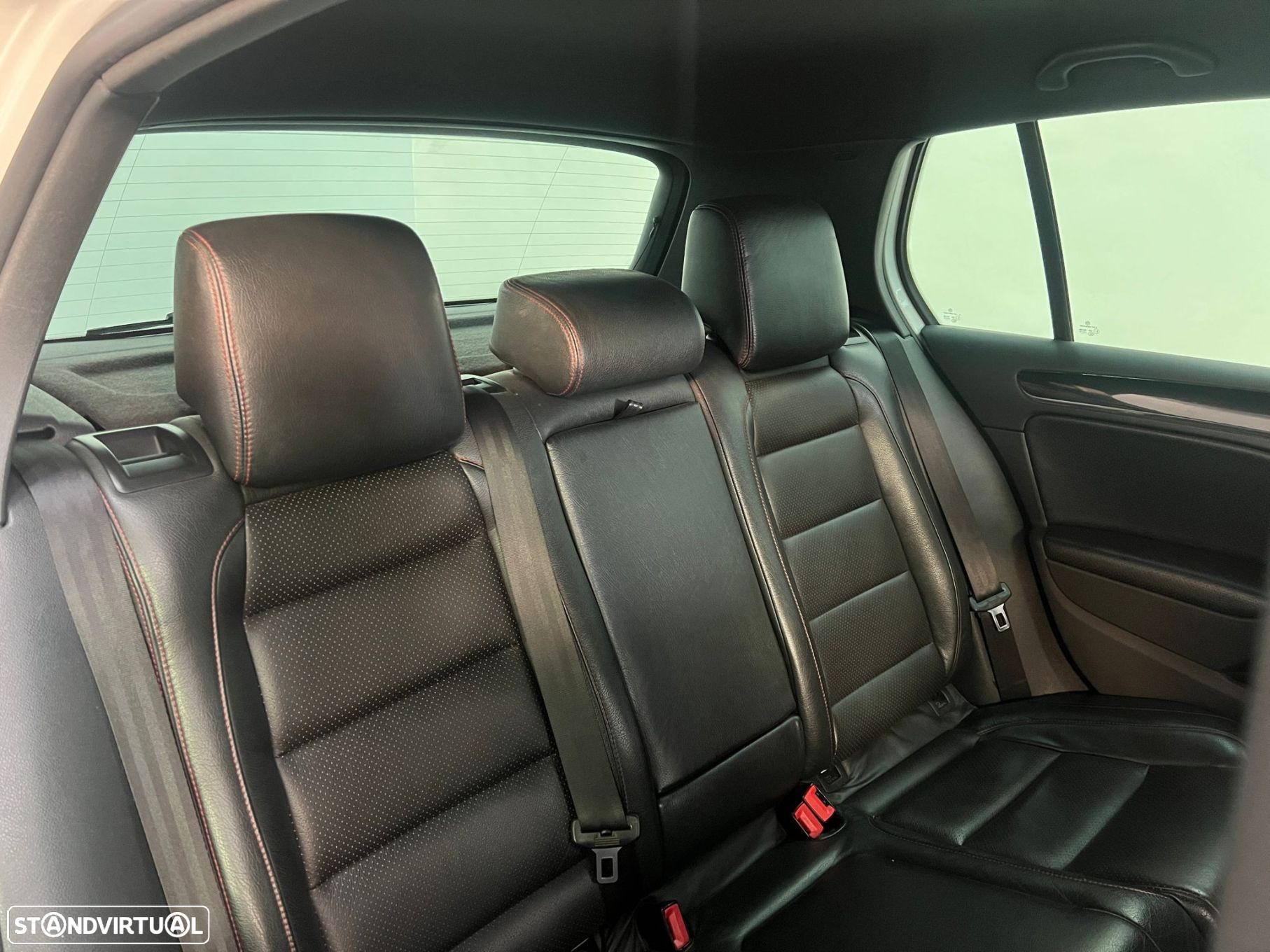 VW Golf 2.0 TSi GTI DSG - 19