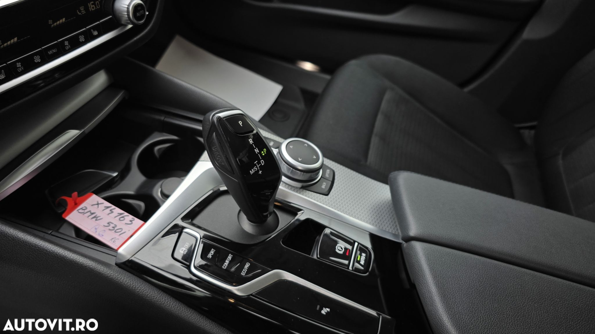 BMW Seria 5 530i xDrive AT MHEV - 17