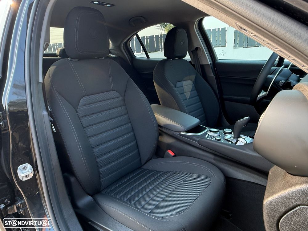 Alfa Romeo Giulia 2.2 D Super AT8 - 9