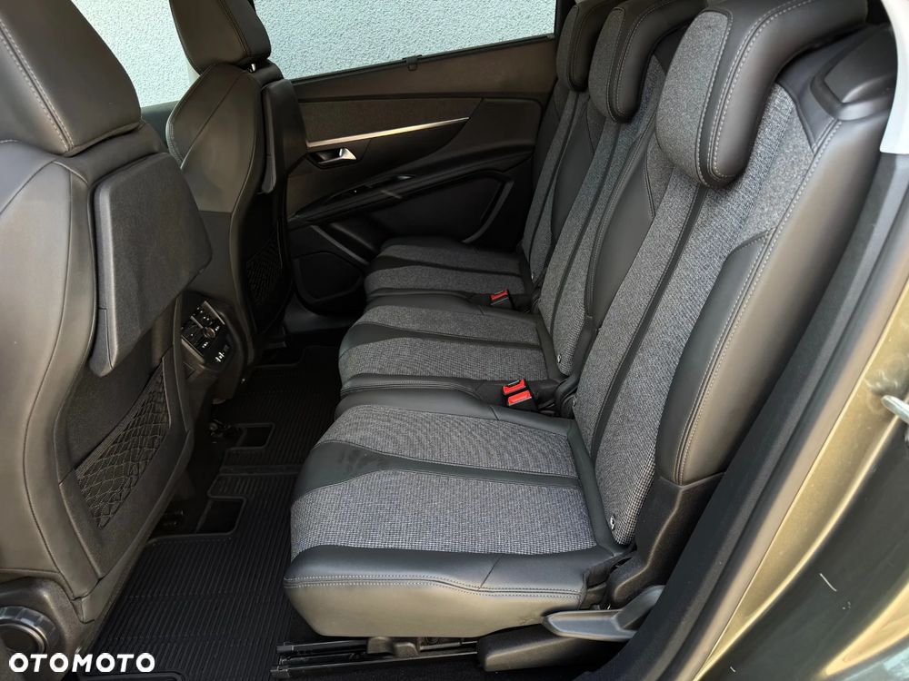 Peugeot 5008 1.5 BlueHDi Active Pack S&S - 23