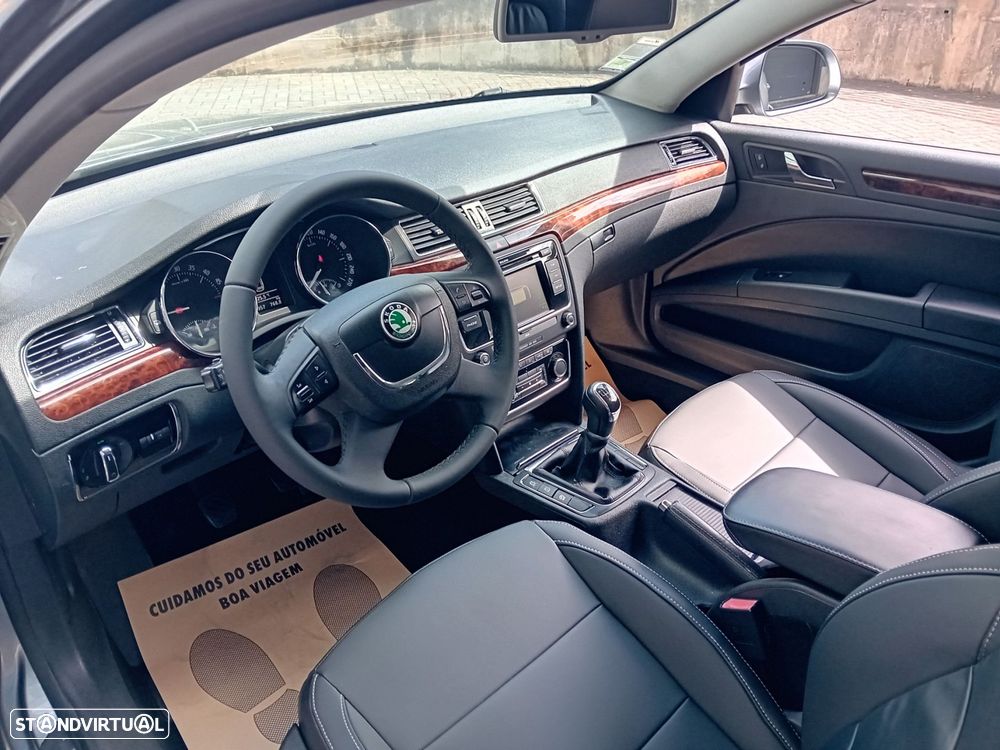 Skoda Superb Break 1.6 TDI Elegance Greenline - 14