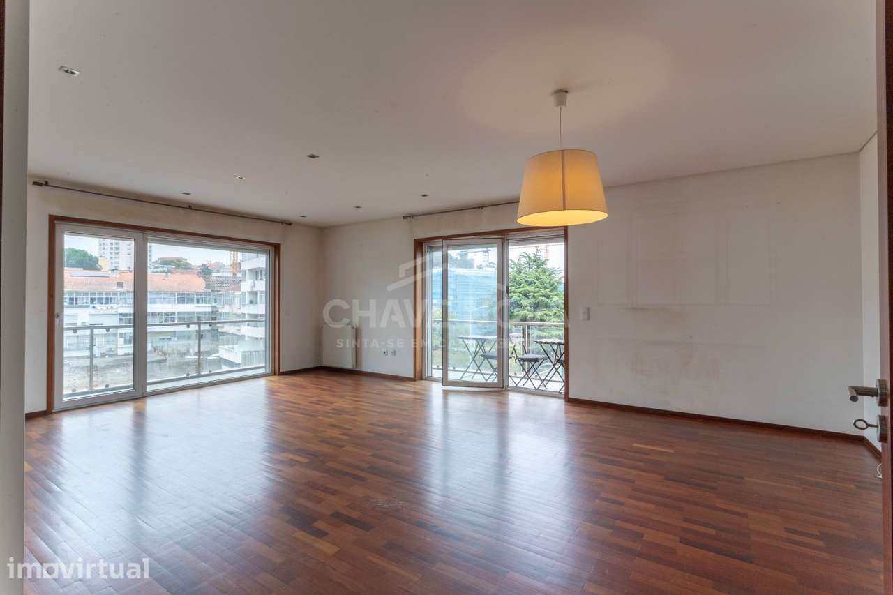Apartamento T3 Praça das Flores - Bonfim - Porto - Grande imagem: 2/36