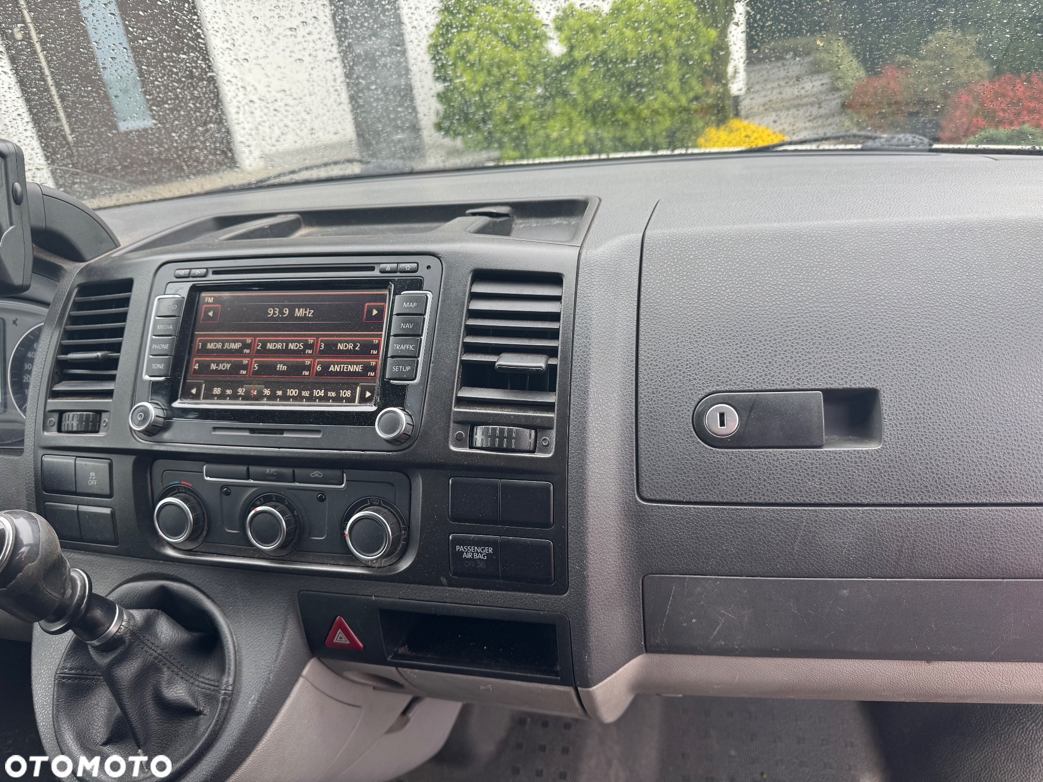 Volkswagen Transporter - 8