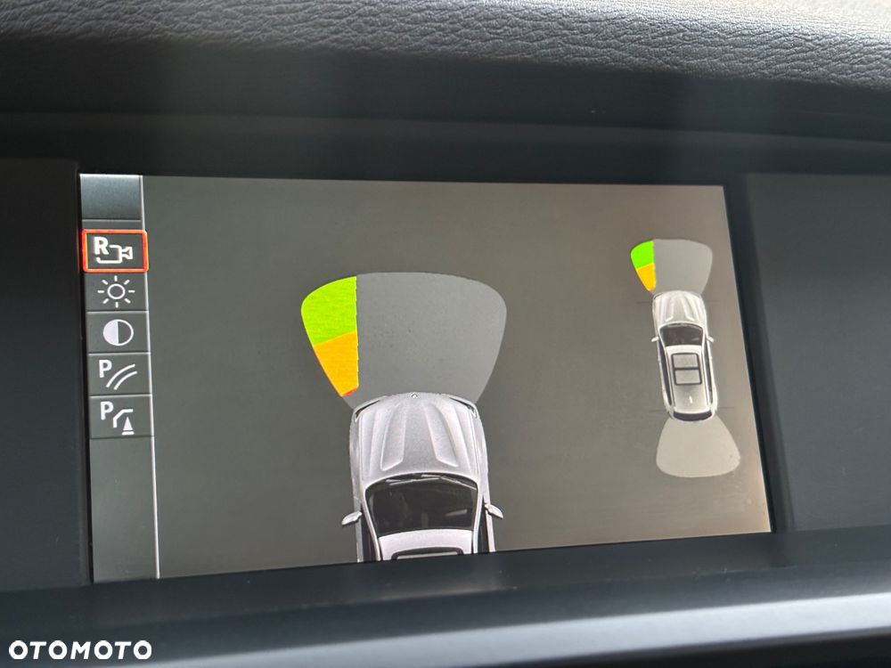 BMW X3 xDrive20d - 16