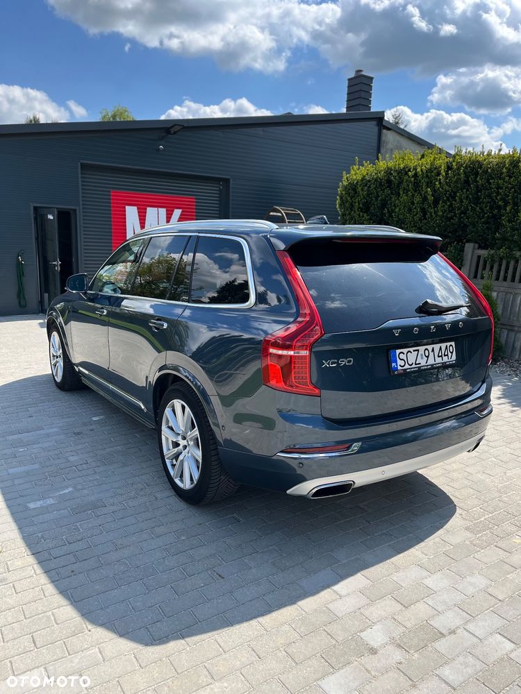 Volvo XC 90 D5 AWD Inscription - 4