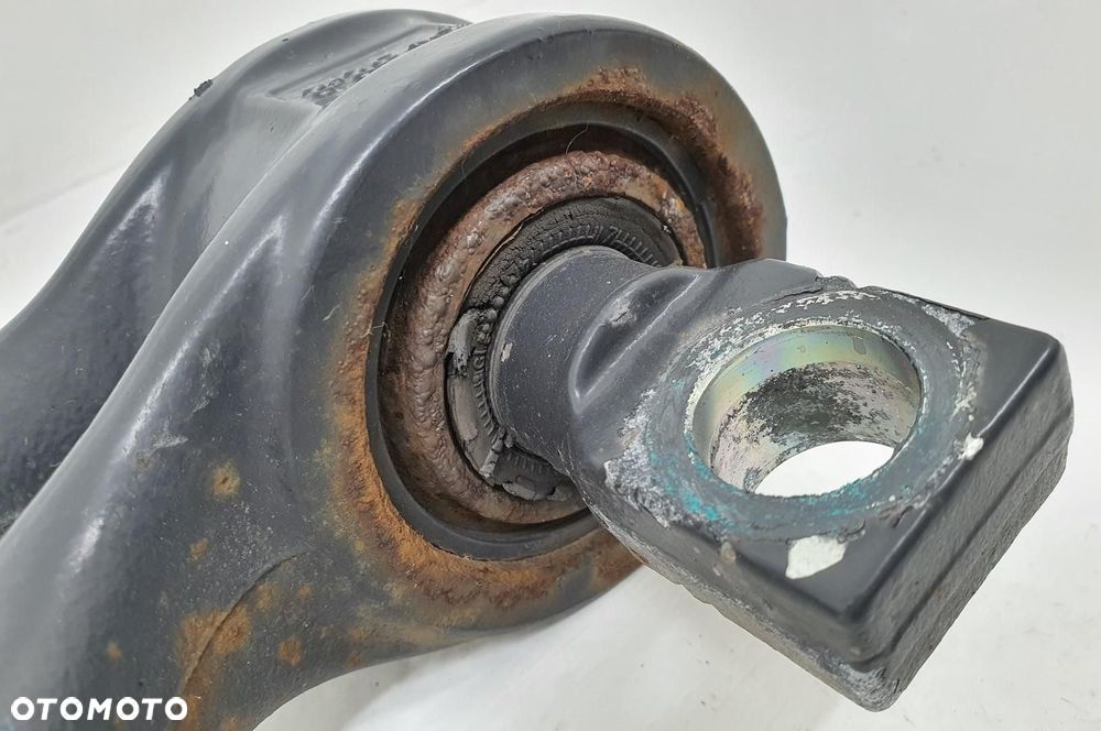 DRĄŻEK REAKCYJNY SIERŻANT WAHACZ MERCEDES ACTROS MP4 - 2