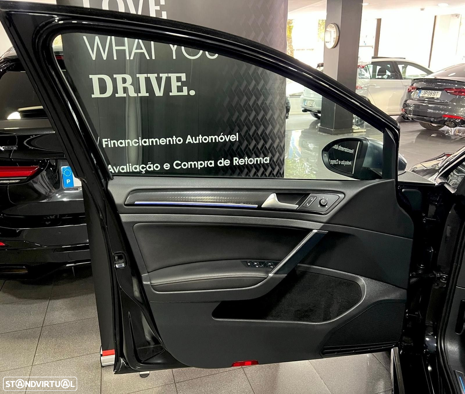 VW Golf 2.0 TSI R DSG - 30