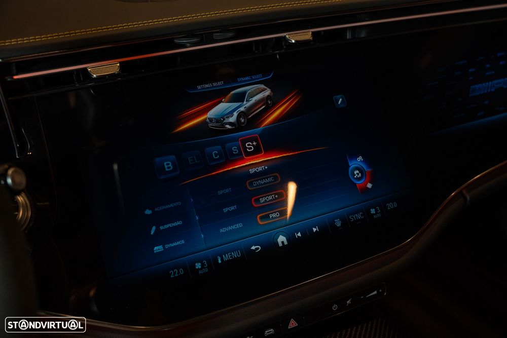 Mercedes-Benz E 53 AMG Hybrid 4Matic+ - 41