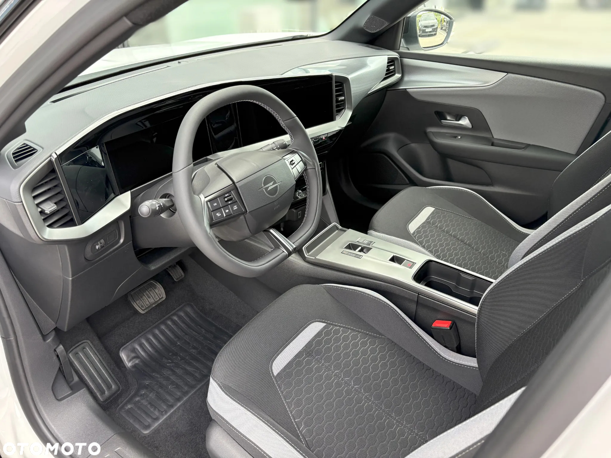 Opel Mokka 1.2 T Edition S&S - 12