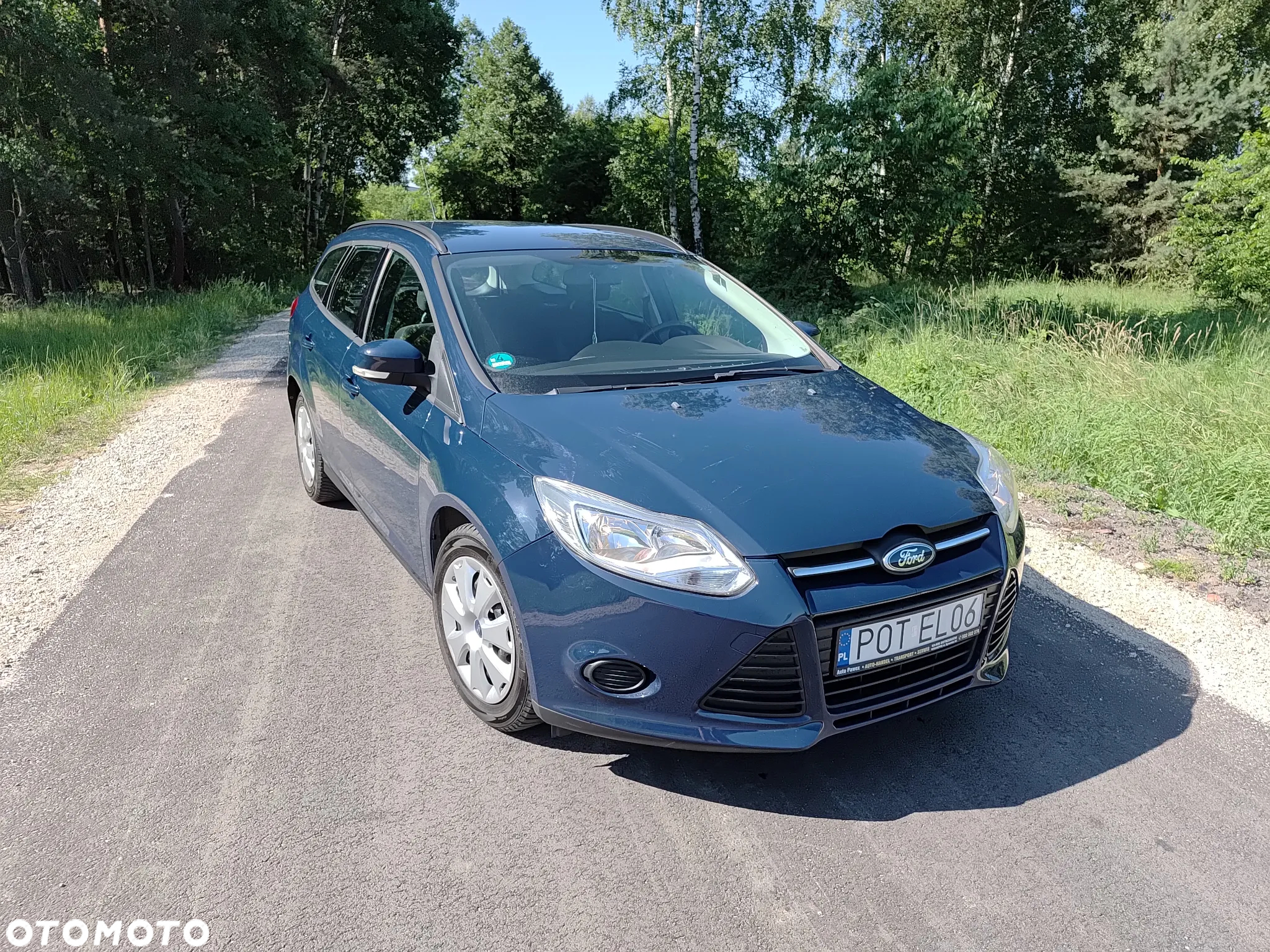 Ford Focus 1.6 Ambiente - 3