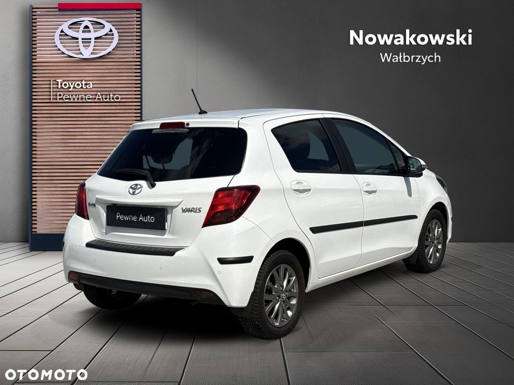 Toyota Yaris - 6