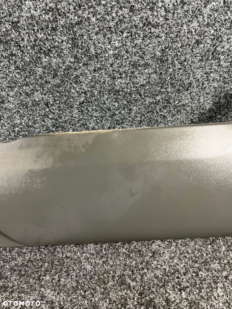 nissan terrano II lift blenda klapy bagażnika 2564 S010 908160 X800 - 3