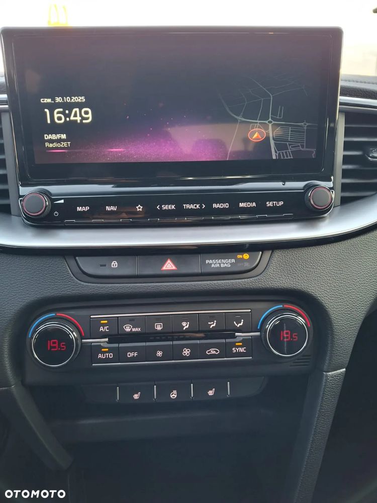 Kia Ceed 1.5 T-GDI Tribute - 14