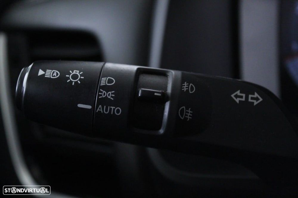 Nissan Qashqai 1.3 DIG-T N-Connecta LED Xtronic - 24