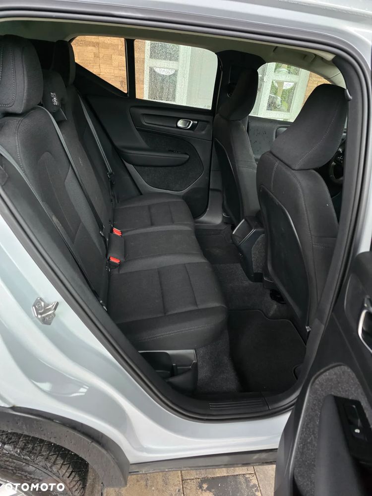 Volvo XC 40 T3 Momentum Core - 14