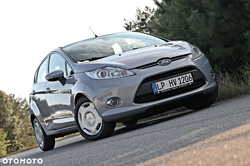 Ford Fiesta 1.6 TDCi Champions Edition - 5