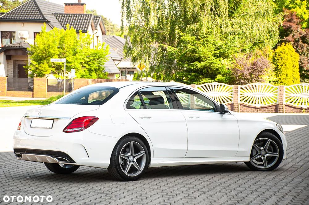 Mercedes-Benz Klasa C 180 (BlueTEC) d 7G-TRONIC AMG Line - 14
