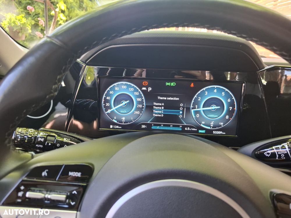 Hyundai Elantra 1.6 l 123 CP CVT Highway - 23