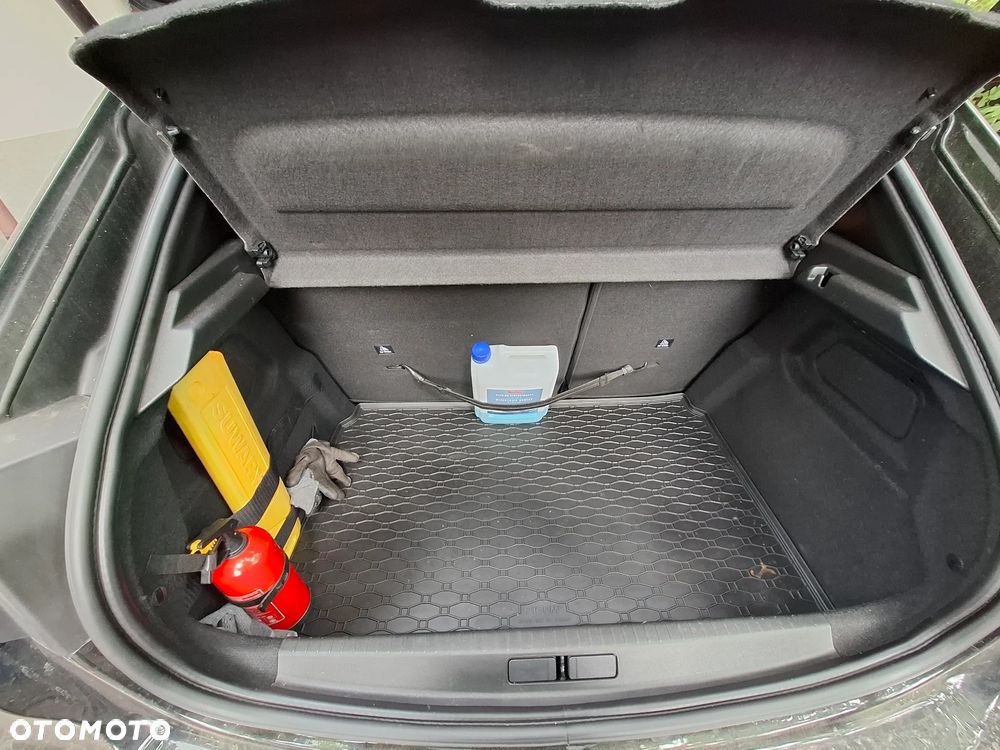 Peugeot 208 Elektromotor 136 Allure - 18