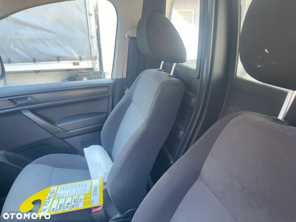 Volkswagen Caddy - 14