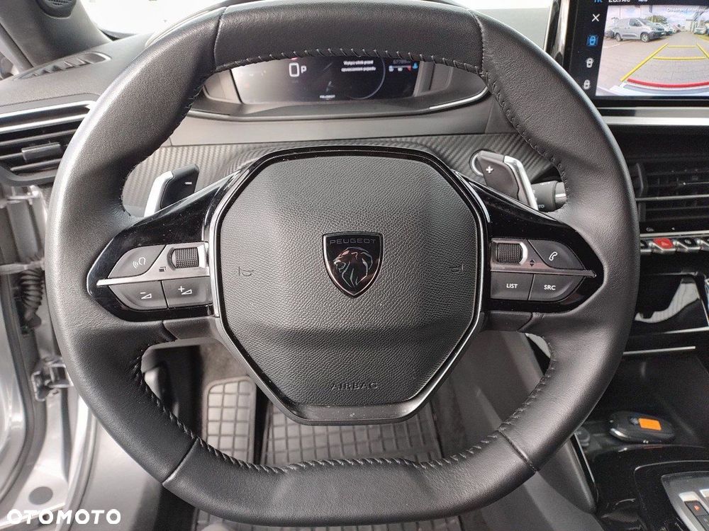 Peugeot 2008 PureTech 130 Allure S&S EAT8 - 13