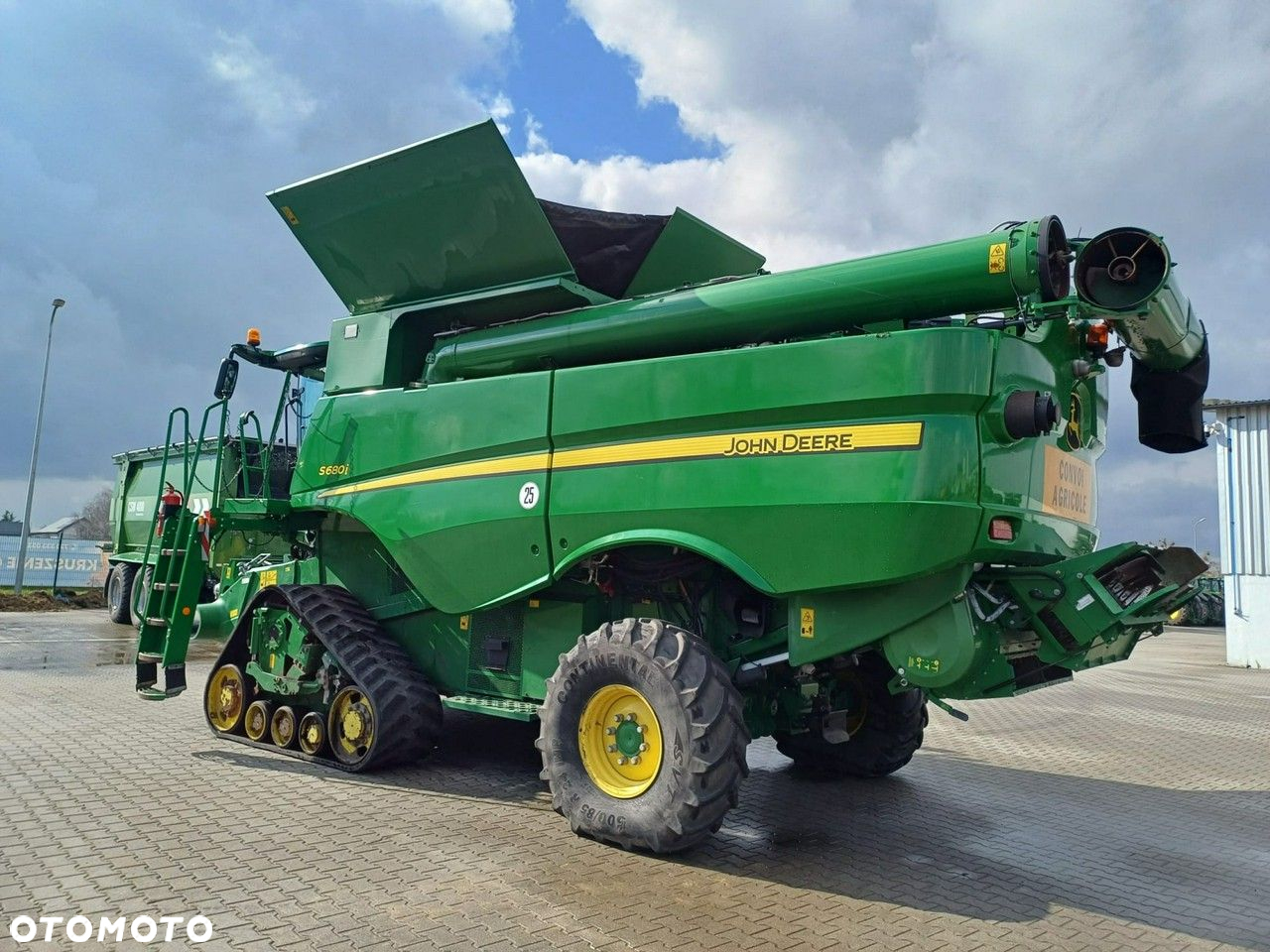 John Deere S680i - 3