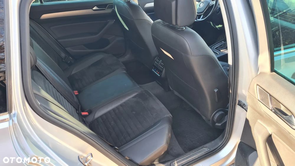 Volkswagen Passat - 7